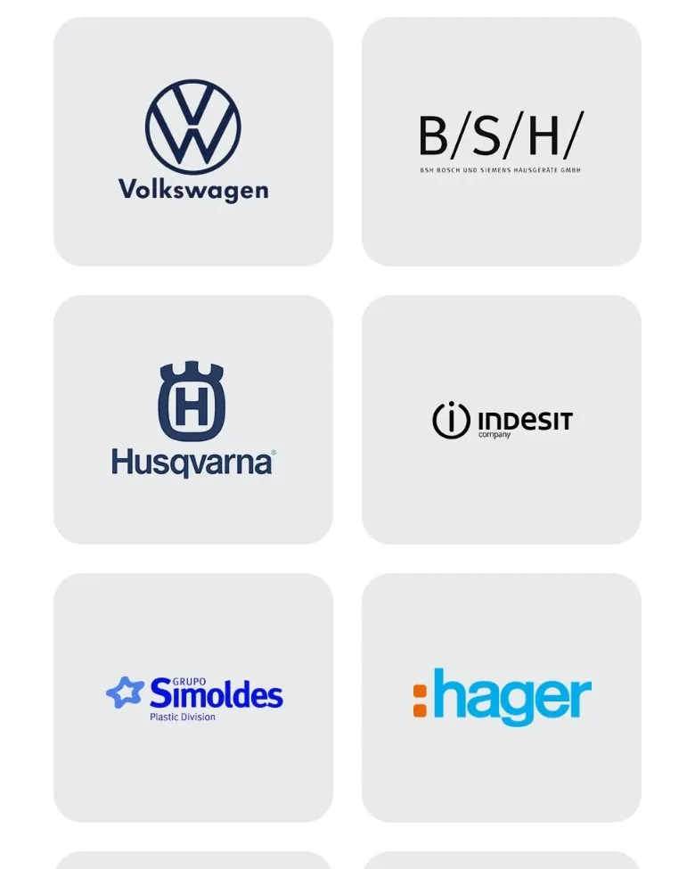 Logotypy klientów w zakładce „Referencje” na telefonie