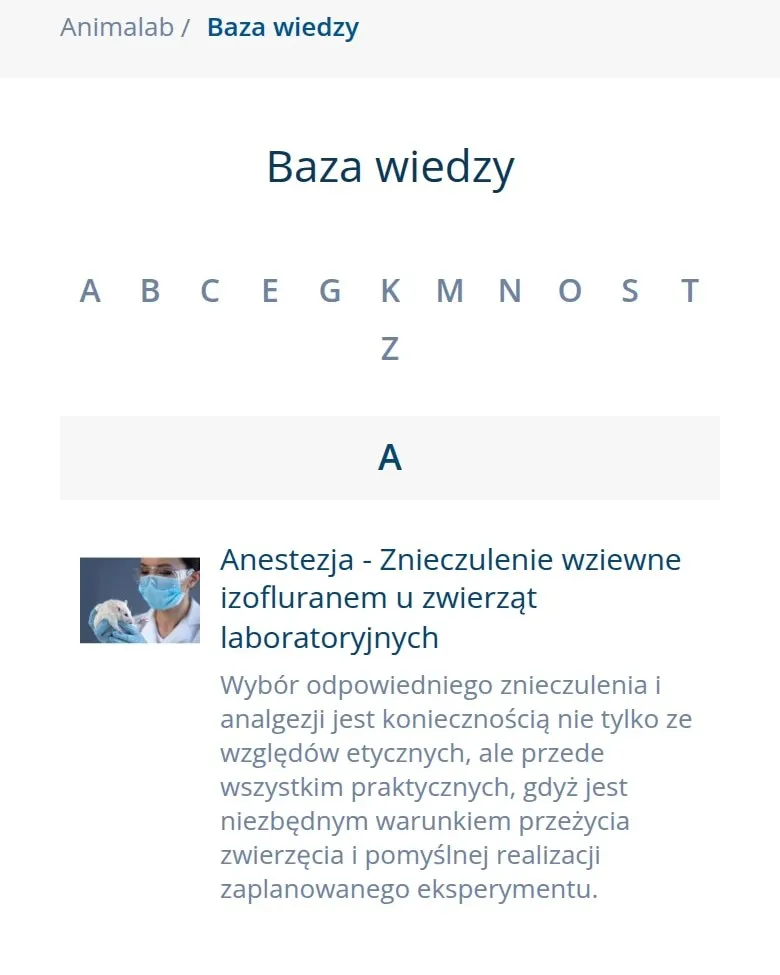 Podstrona „Baza wiedzy” z alfabetycznym spisem artykułów na telefonie