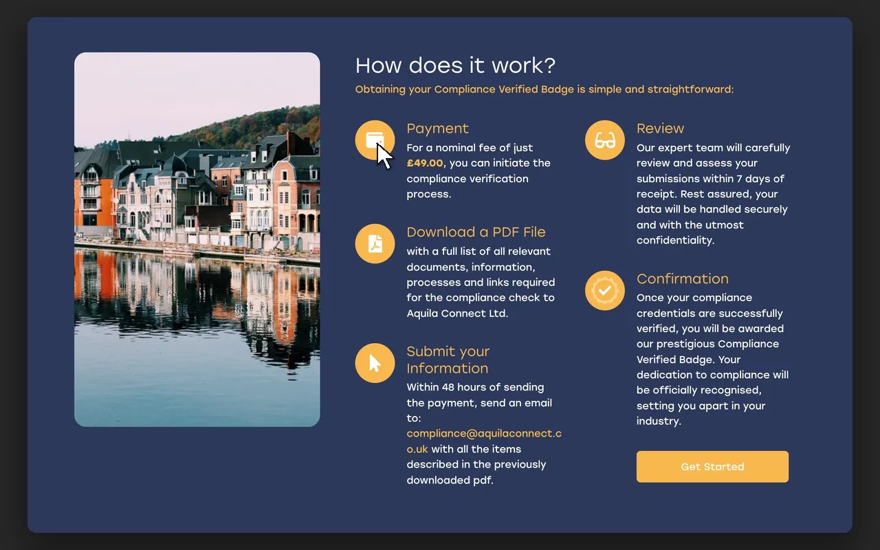 Sekcja „How does it work?” z 5 krokami do odznaki „Compliance Verified” na aquilaconnect.co.uk