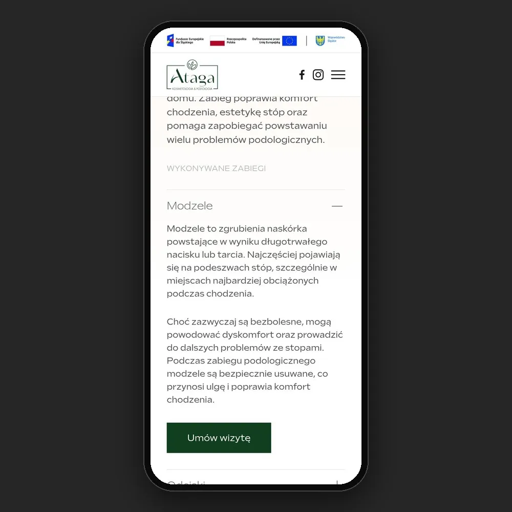Rozwinięty opis zabiegu na podstronie podologii na telefonie