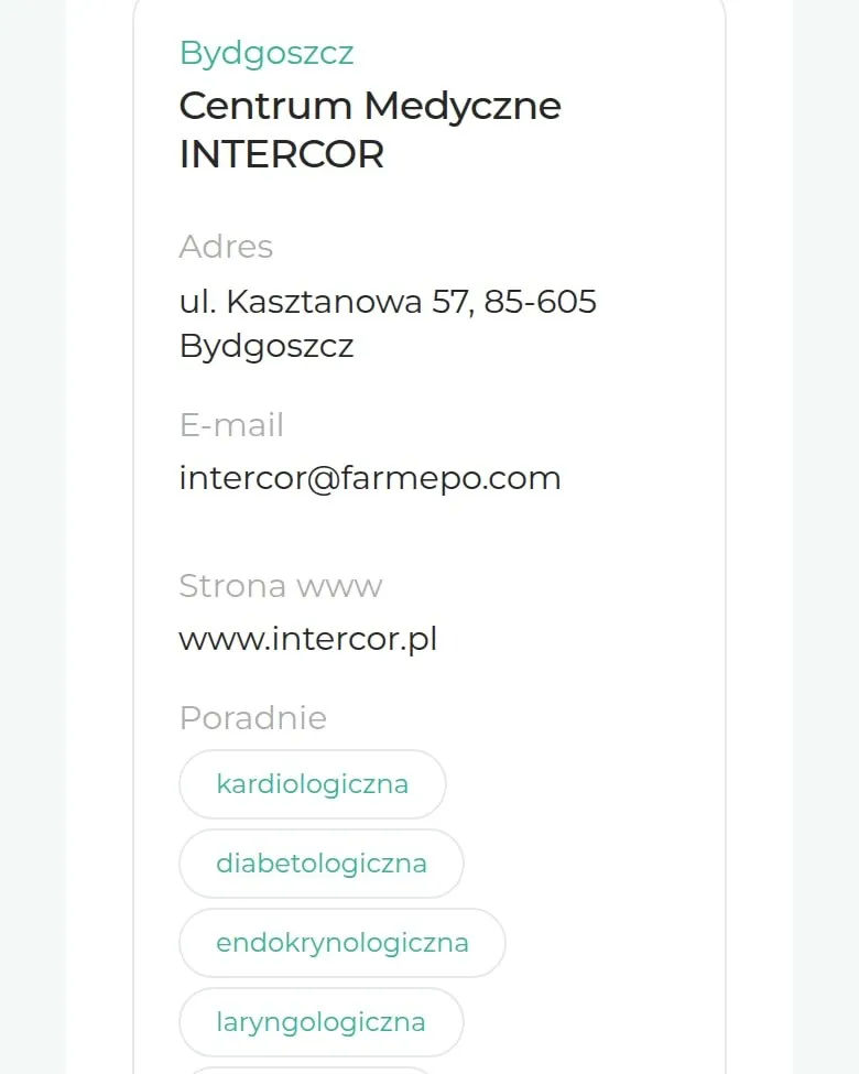 Karta ośrodka z adresem i poradniami na telefonie